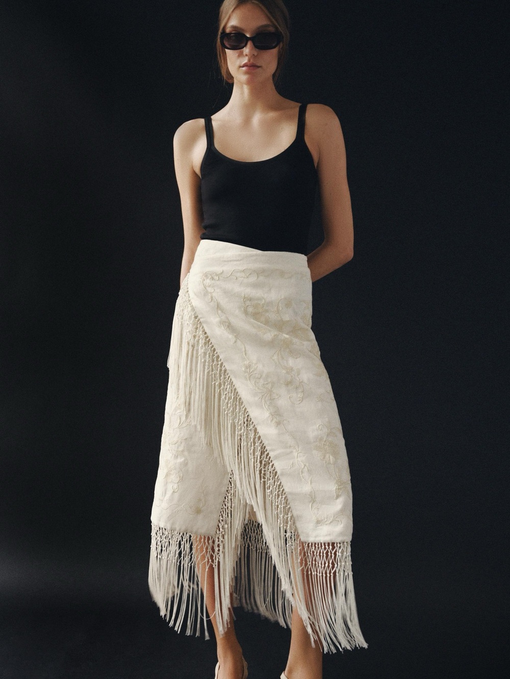 ZARA ZW COLLECTION 100% LINEN EMBROIDERED MIDI SKIRT